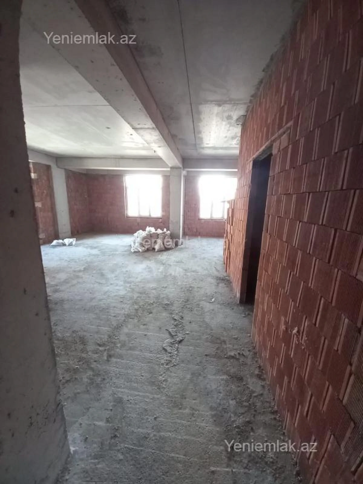 Satılır 2 otaqlı yeni tikili 91.3 m²