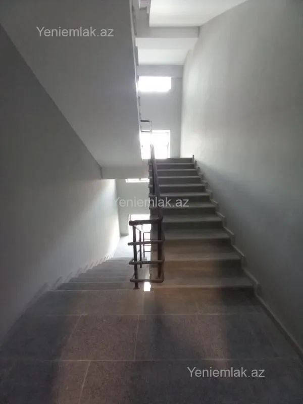Satılır 2 otaqlı yeni tikili 91.3 m²