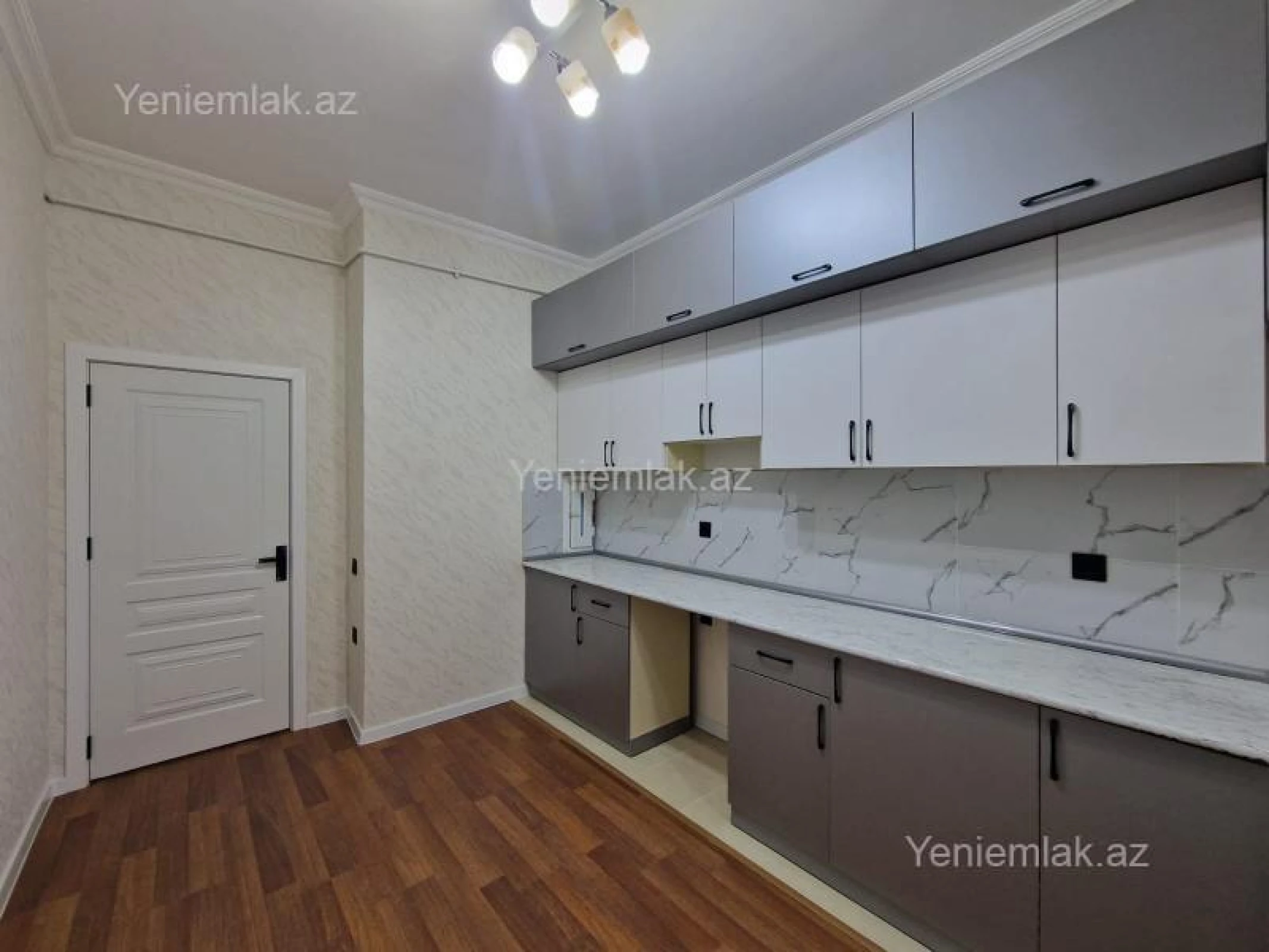 Satılır 3 otaqlı yeni tikili 92 m²