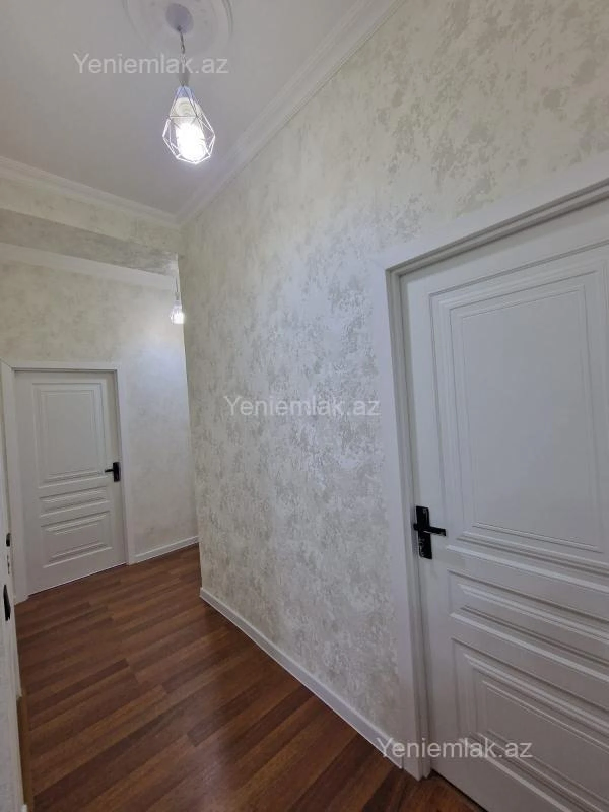 Satılır 3 otaqlı yeni tikili 92 m²