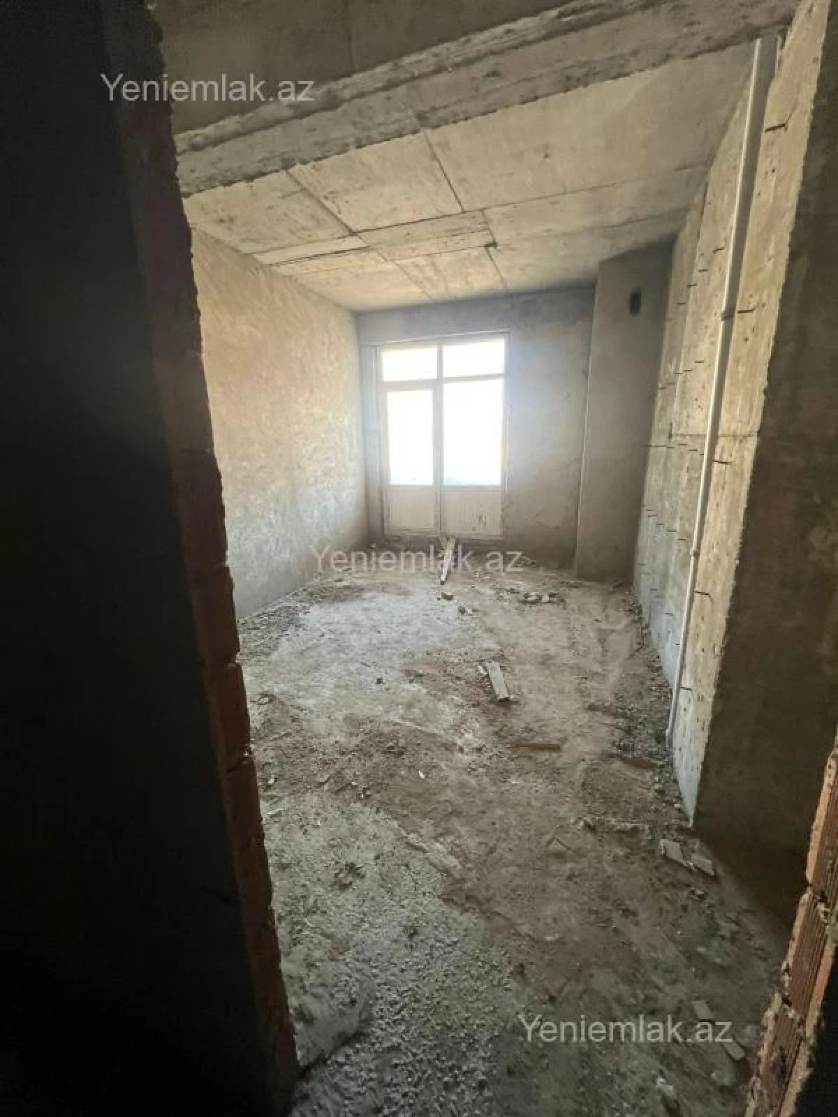 Satılır 3 otaqlı yeni tikili 136 m²