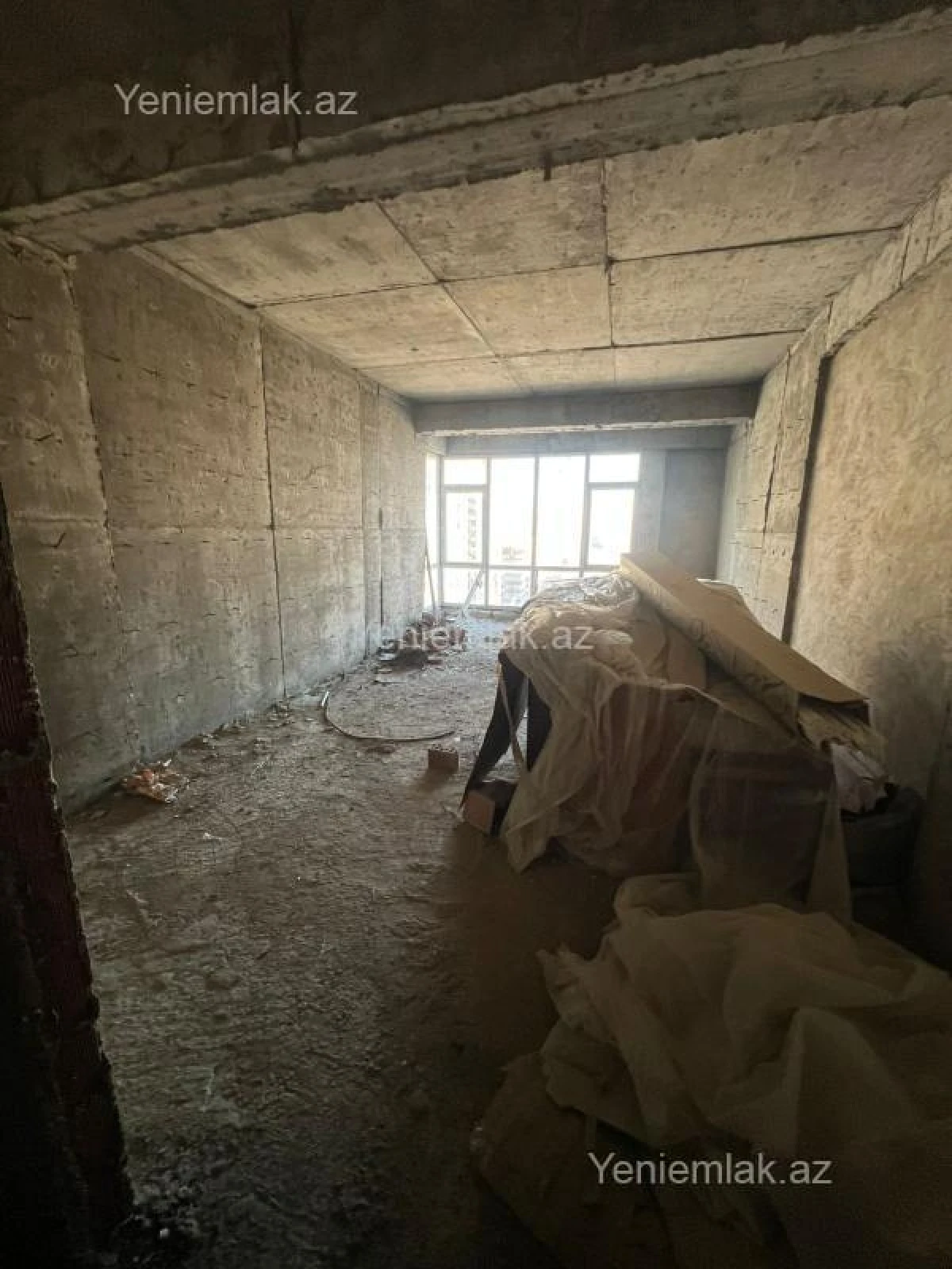 Satılır 3 otaqlı yeni tikili 136 m²