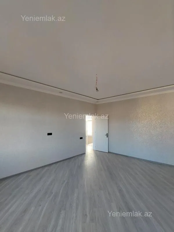 Satılır 4 otaqlı həyət evi 180 m²