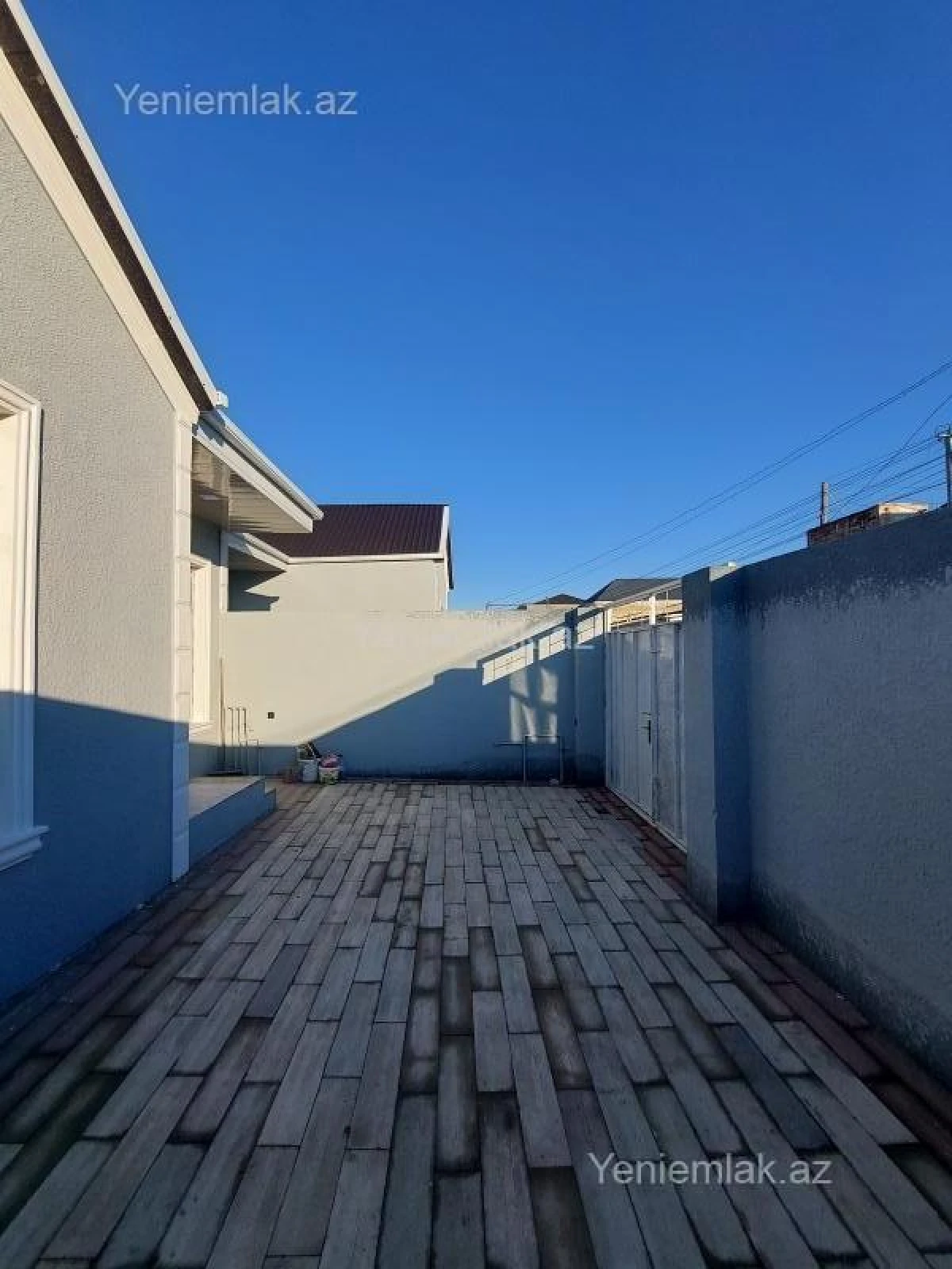 Satılır 4 otaqlı həyət evi 180 m²