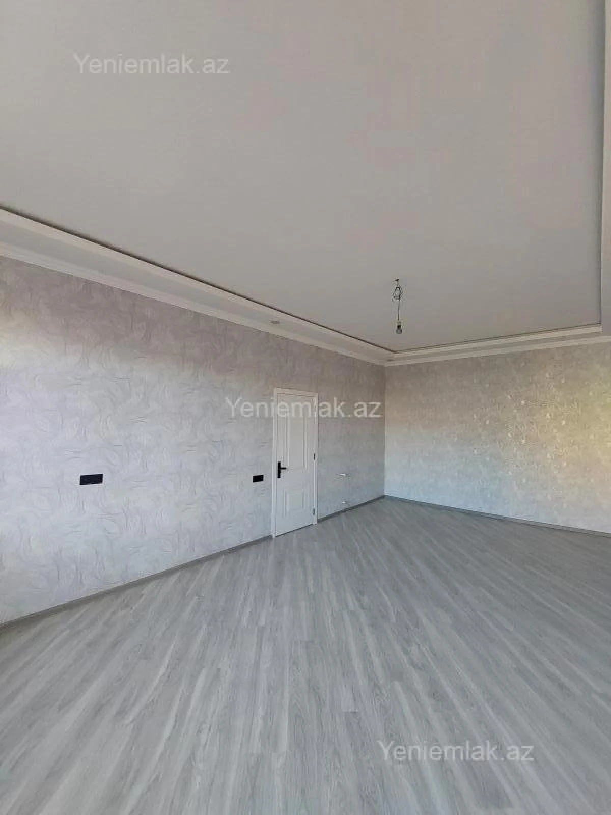 Satılır 4 otaqlı həyət evi 180 m²