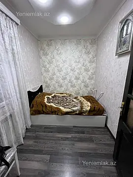 Satılır 3 otaqlı köhnə tikili 60 m²