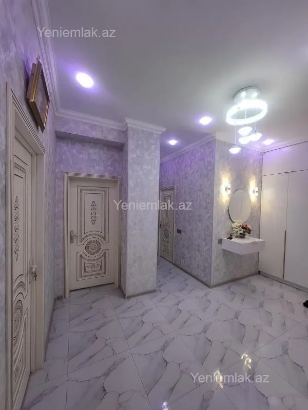 Satılır 2 otaqlı yeni tikili 78 m²