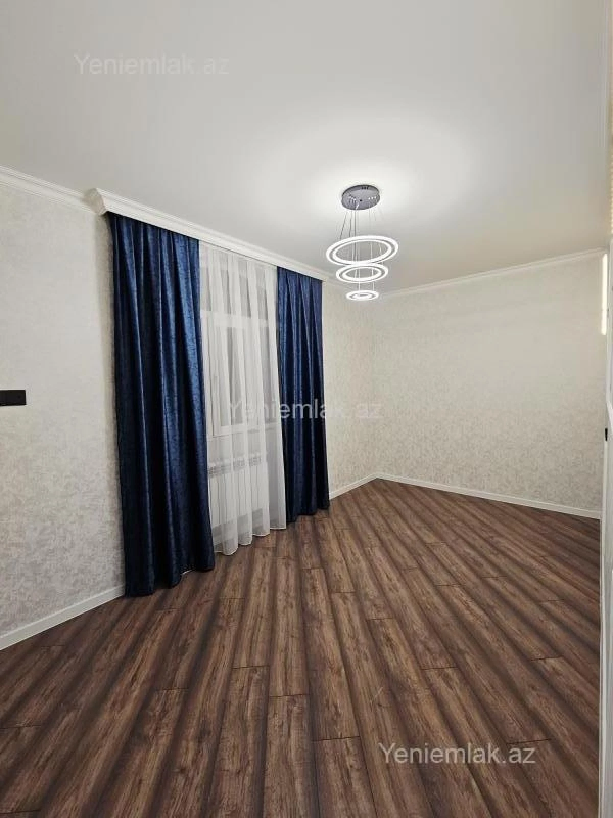 Satılır 3 otaqlı yeni tikili 90 m²