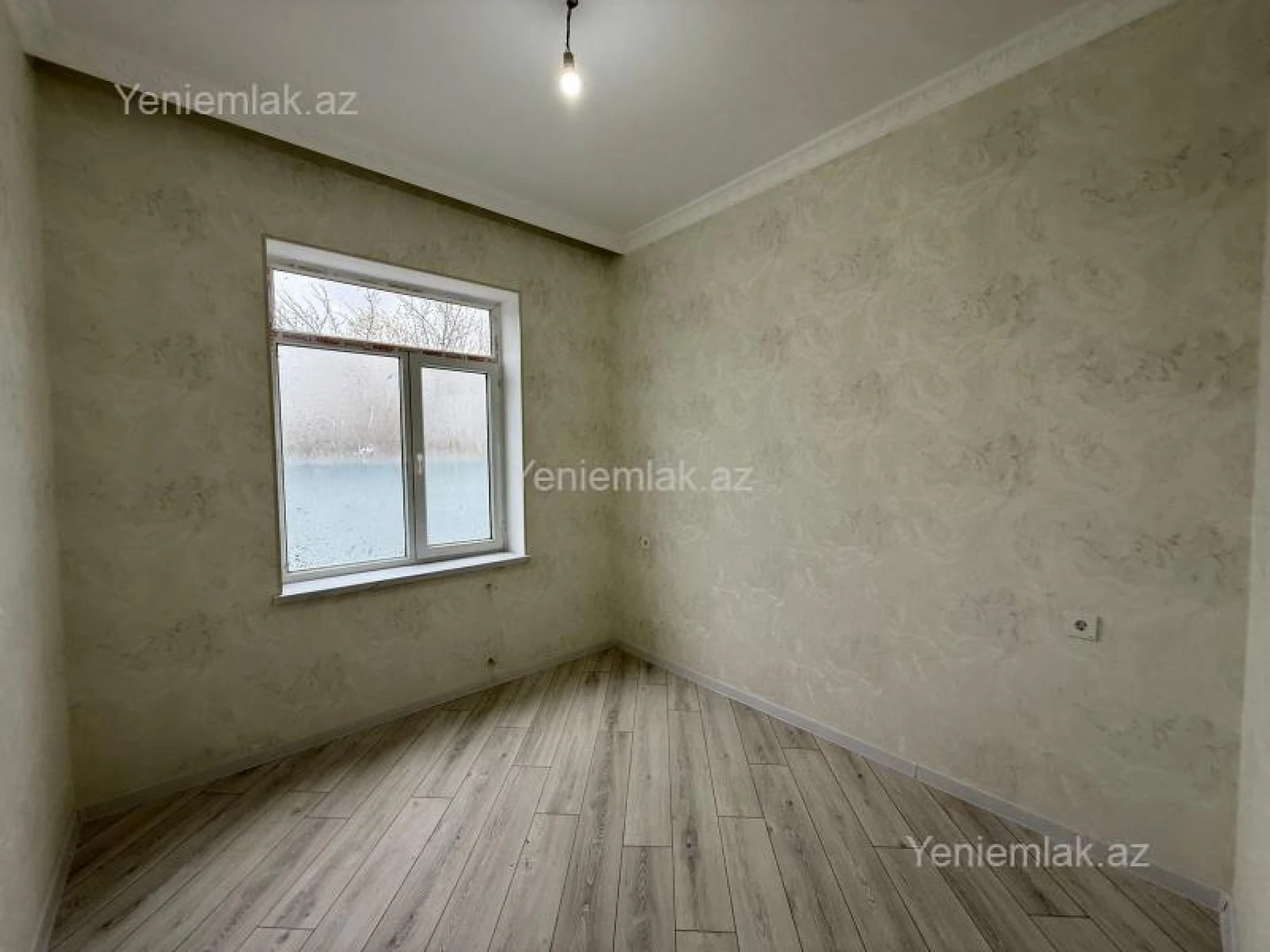 Satılır 4 otaqlı həyət evi 125 m²