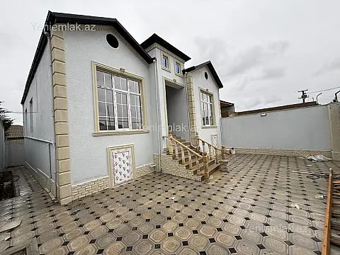 Satılır 4 otaqlı həyət evi 125 m²
