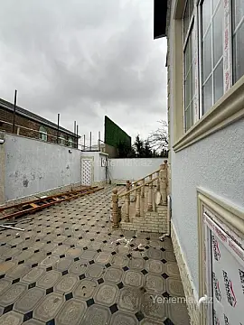 Satılır 4 otaqlı həyət evi 125 m²