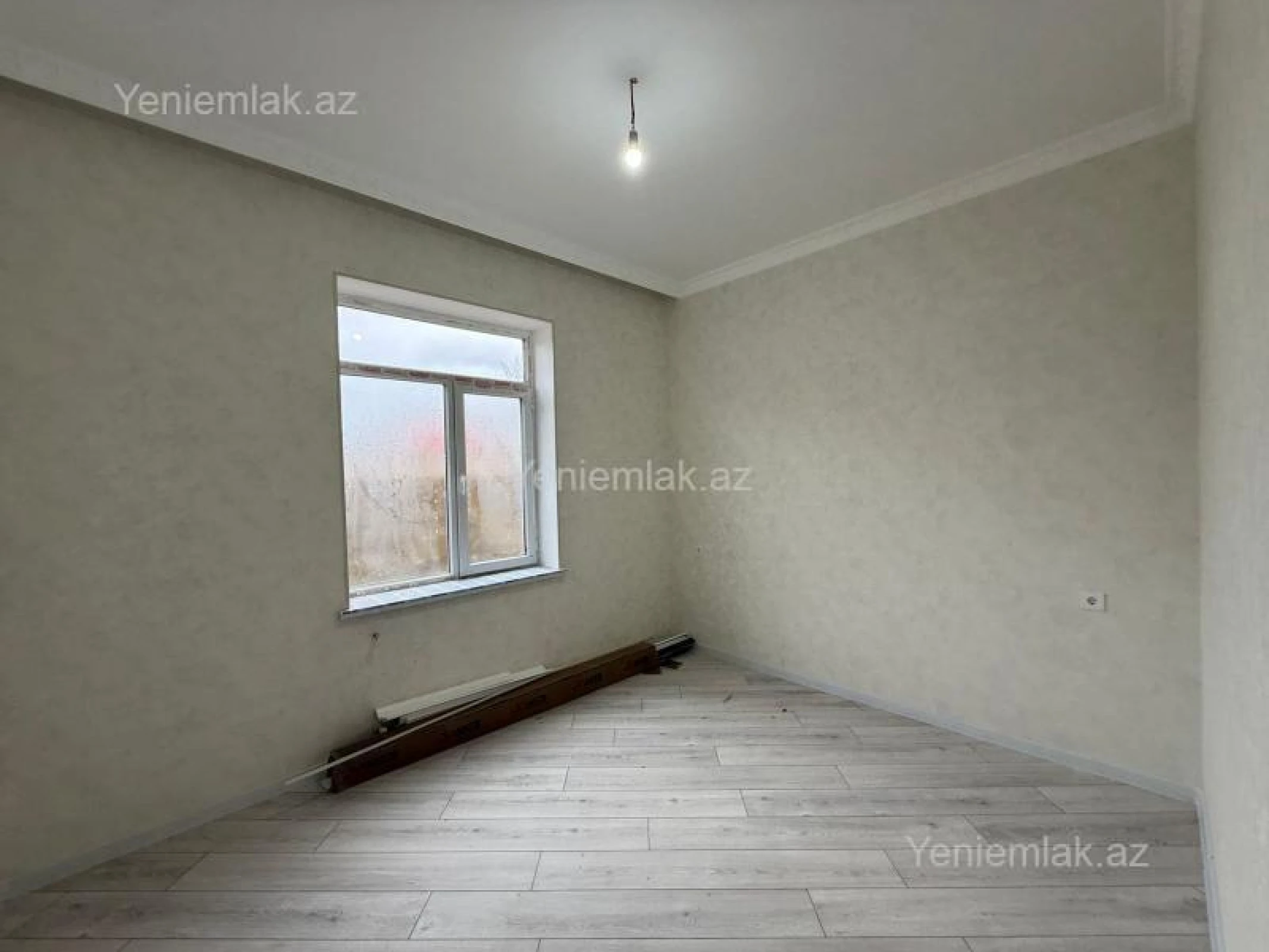 Satılır 4 otaqlı həyət evi 125 m²