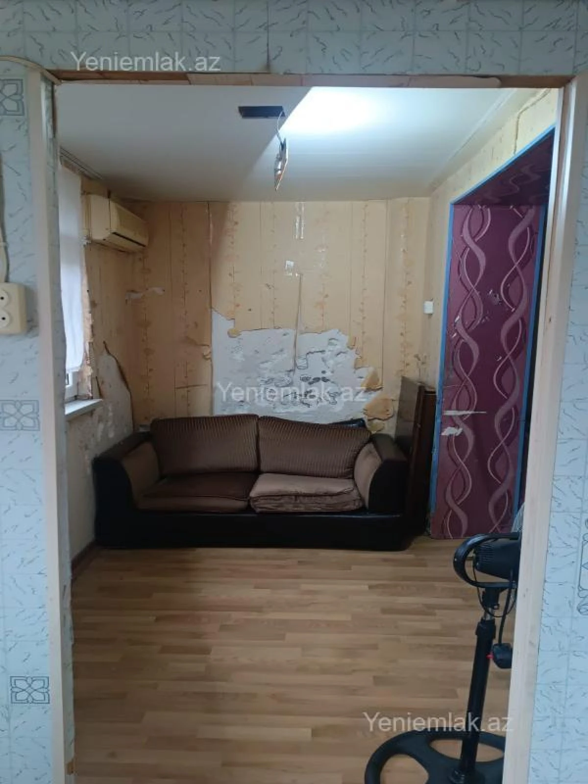 Satılır 1 otaqlı köhnə tikili 33 m²