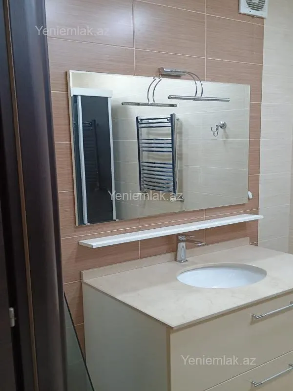 Satılır 4 otaqlı yeni tikili 132 m²