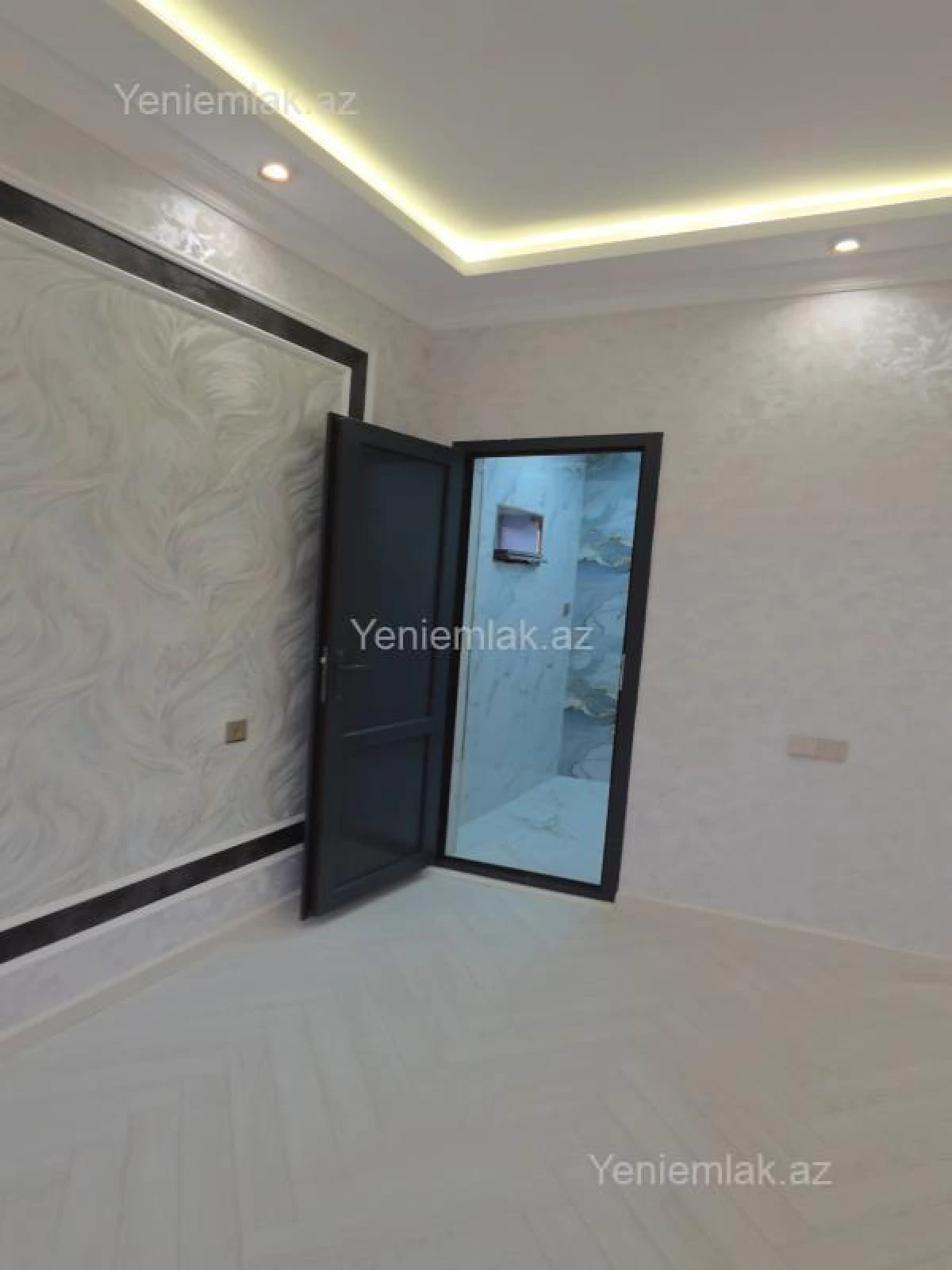 Satılır 10 otaqlı həyət evi 360 m²