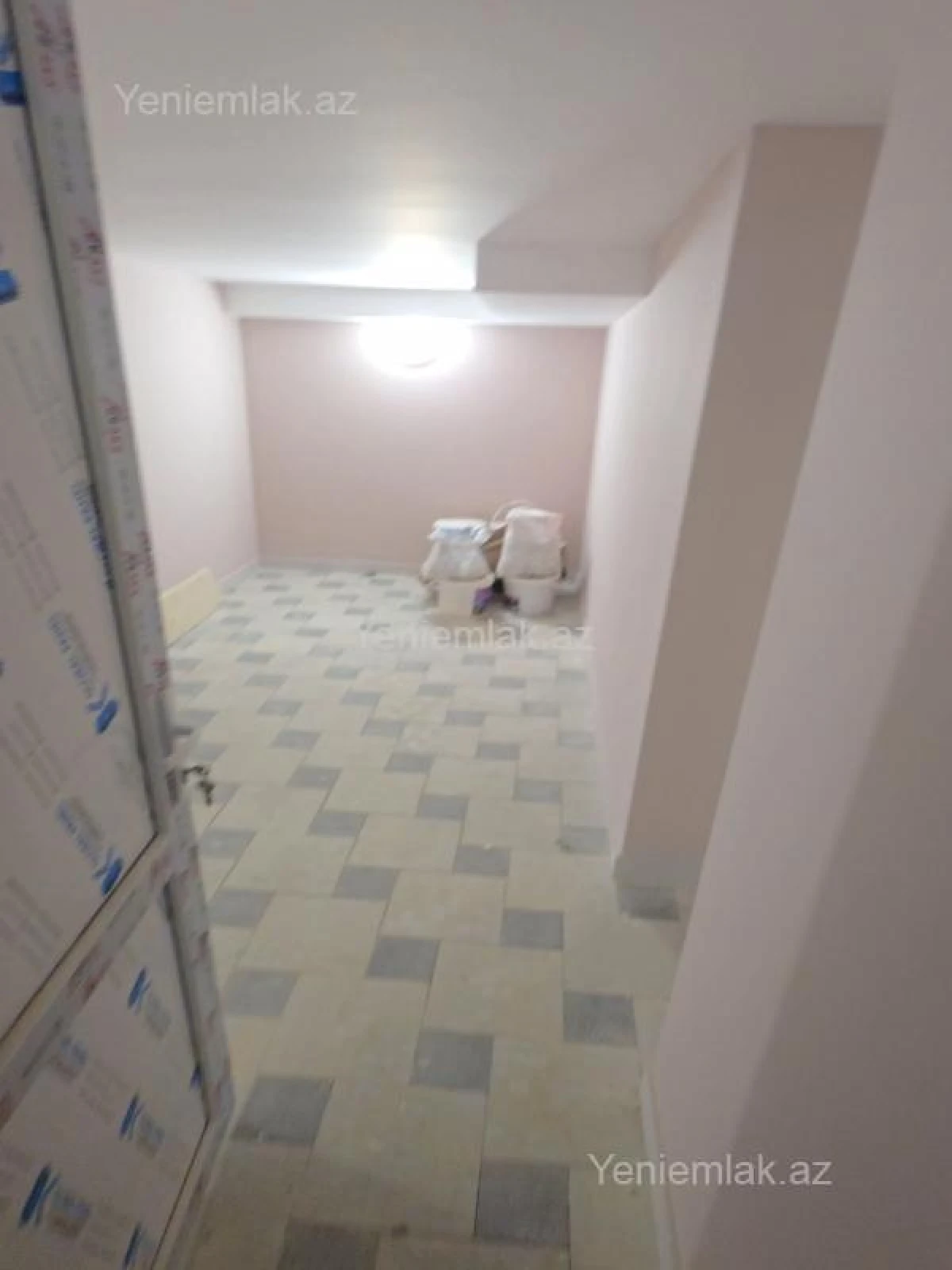 Satılır 10 otaqlı həyət evi 360 m²