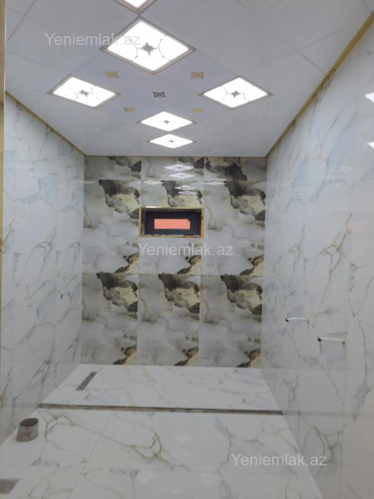 Satılır 10 otaqlı həyət evi 360 m²