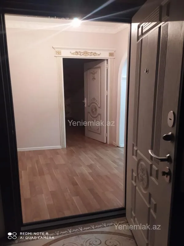 Satılır 3 otaqlı köhnə tikili 68 m²