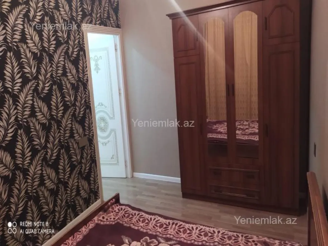 Satılır 3 otaqlı köhnə tikili 68 m²