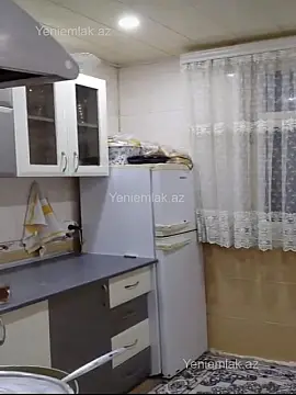 Satılır 4 otaqlı köhnə tikili 80 m² — Sumqayıt, 8-ci mikrorayon 4 otaq 80.00 m²