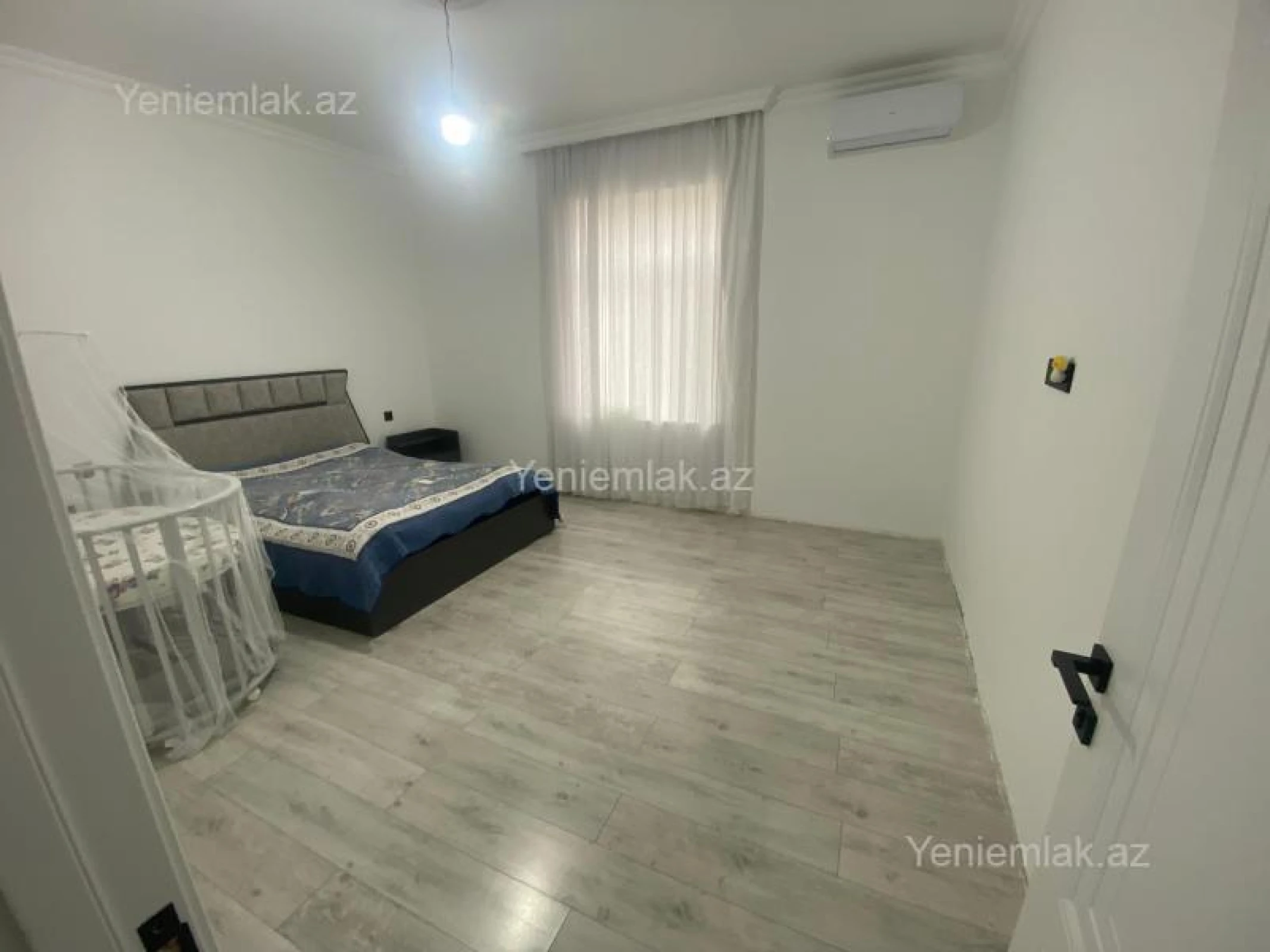 Satılır 4 otaqlı həyət evi 175 m²