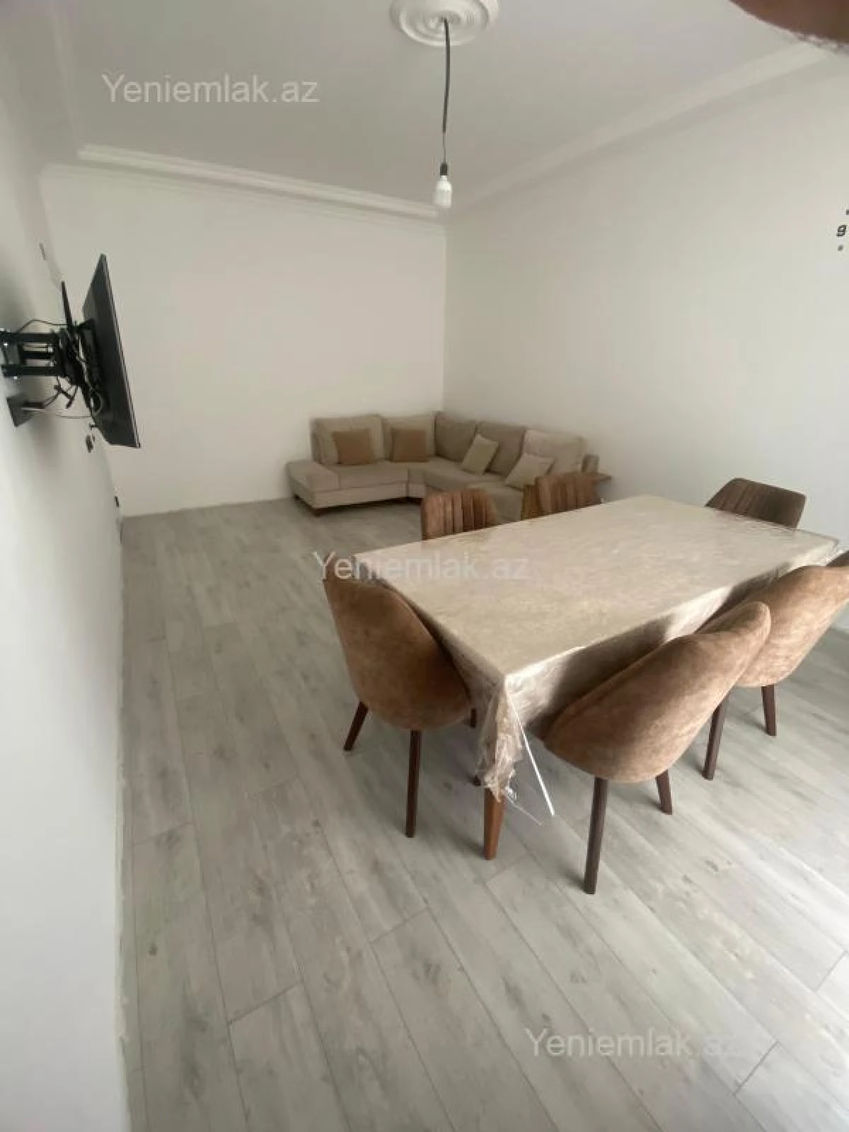 Satılır 4 otaqlı həyət evi 175 m²