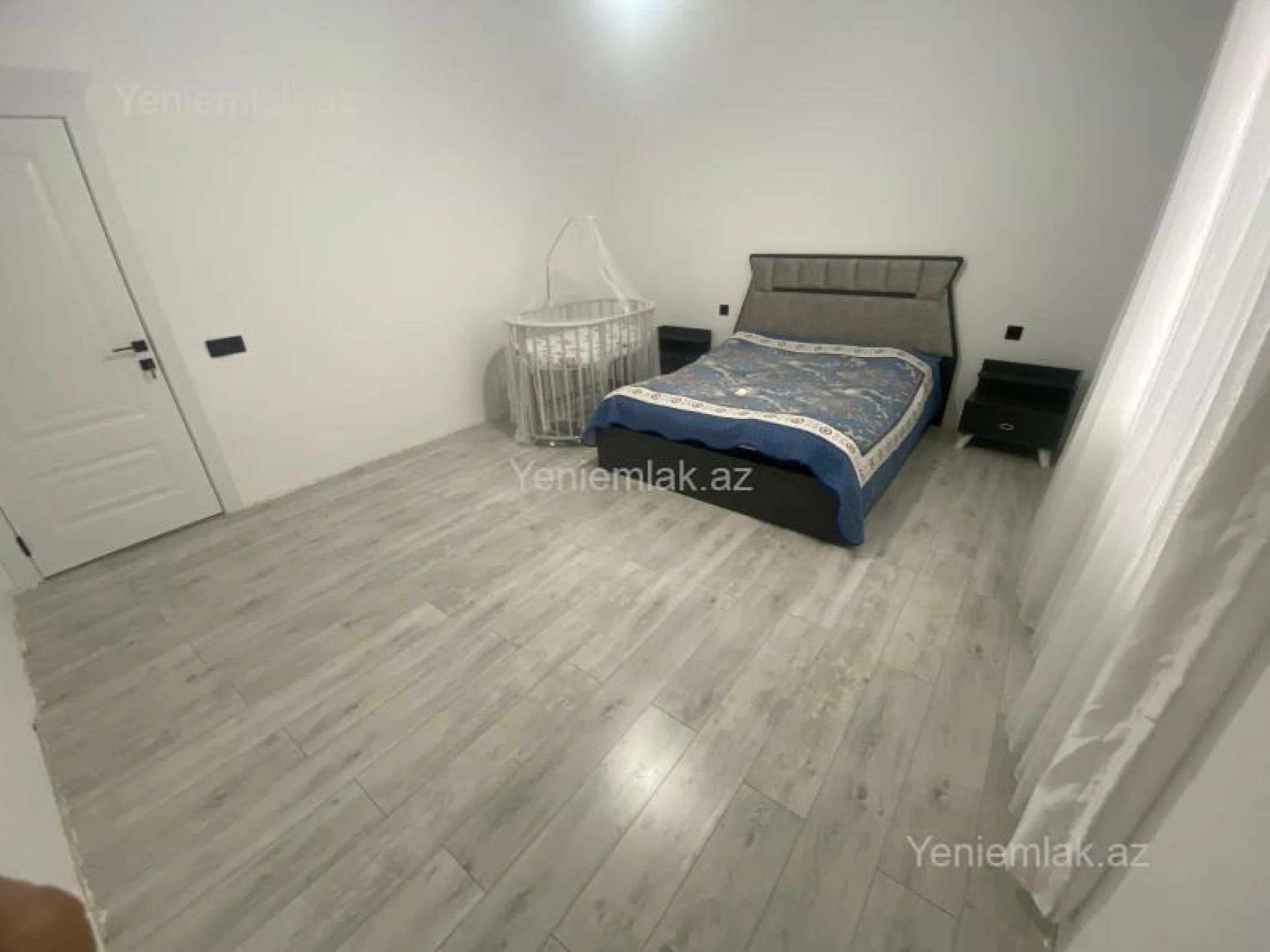 Satılır 4 otaqlı həyət evi 175 m²
