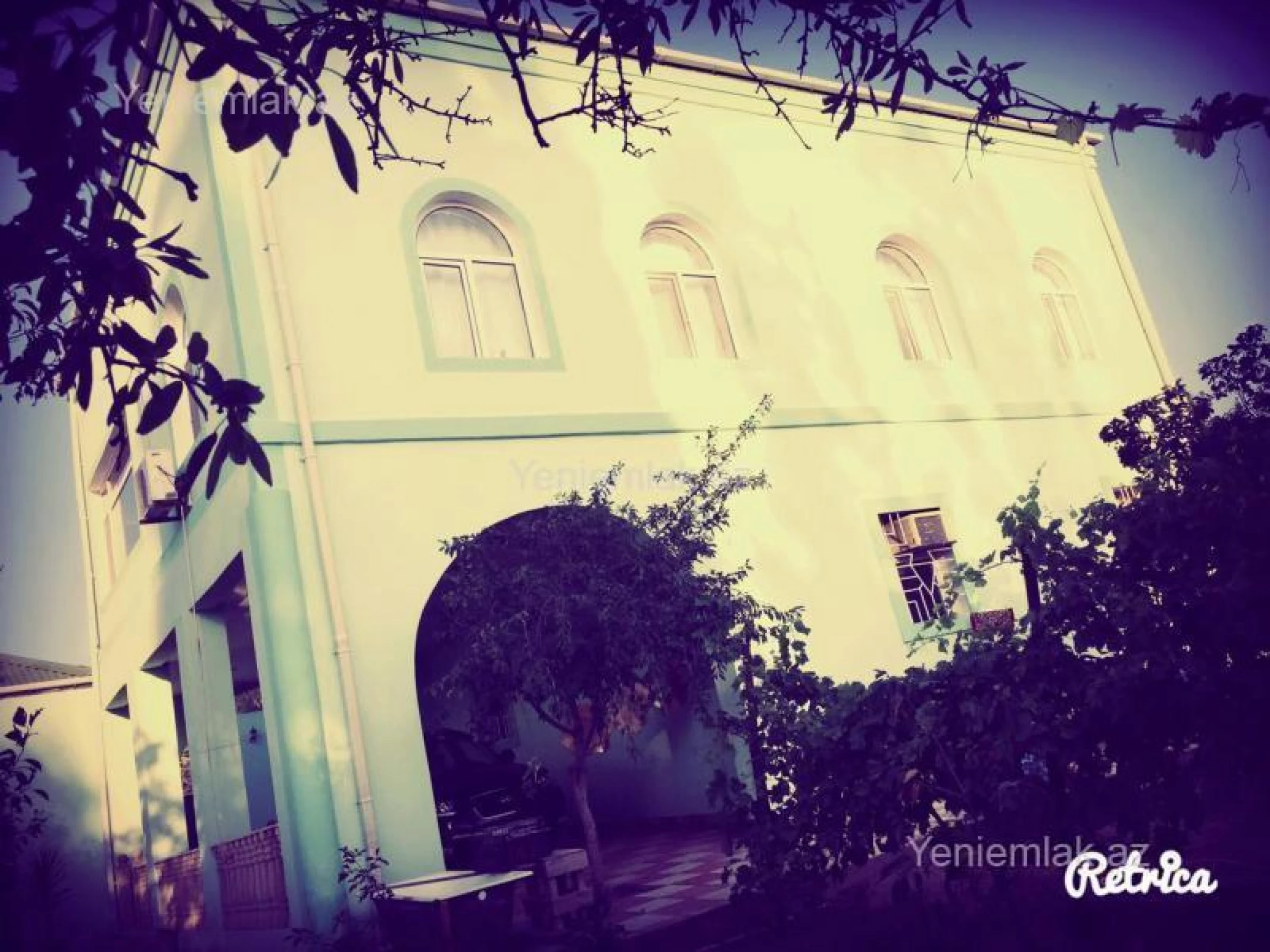 Satılır 7 otaqlı həyət evi 220 m²