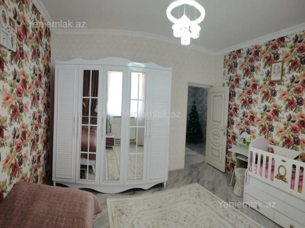 Satılır 4 otaqlı həyət evi 120 m²