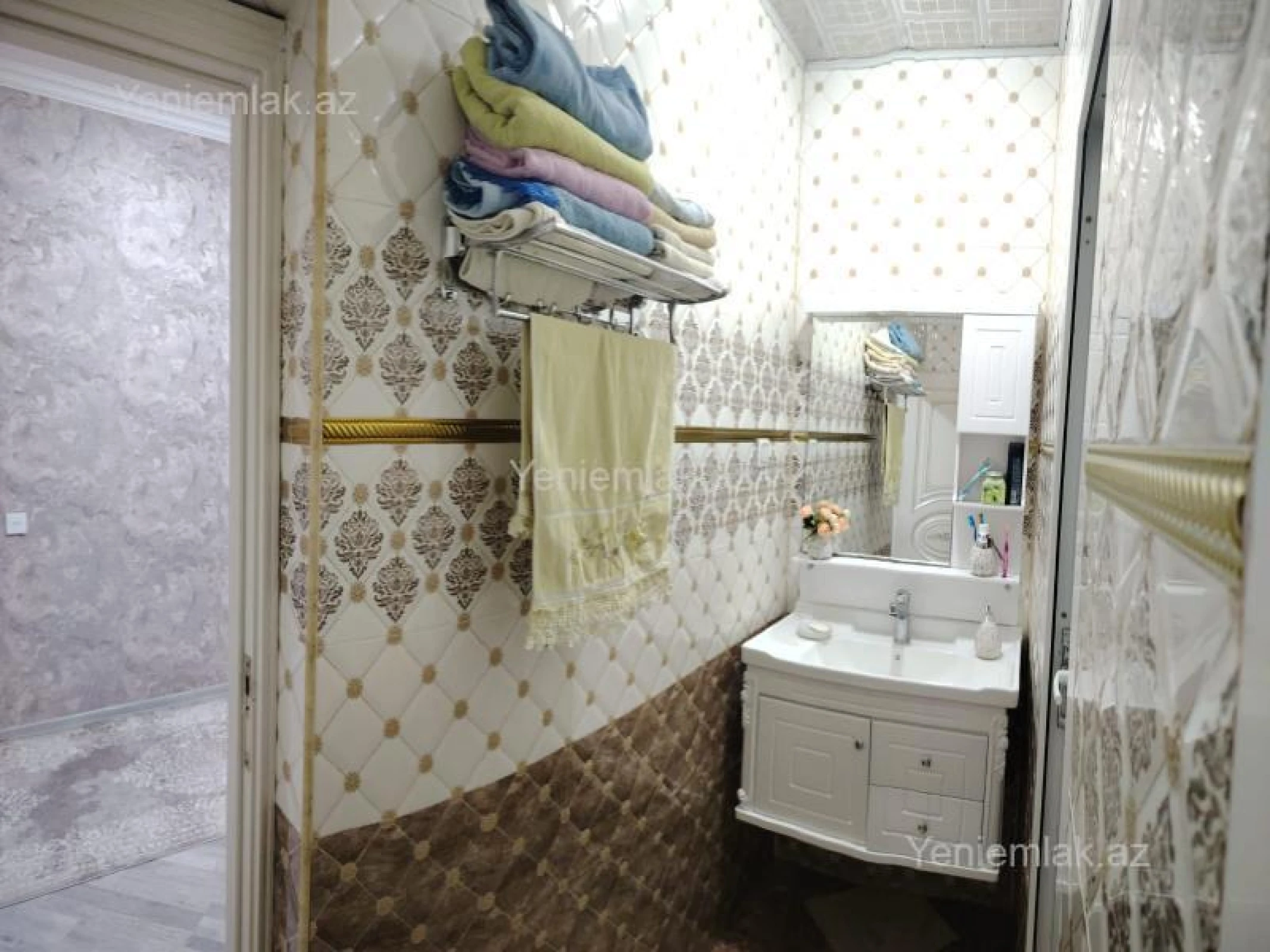 Satılır 4 otaqlı həyət evi 120 m²