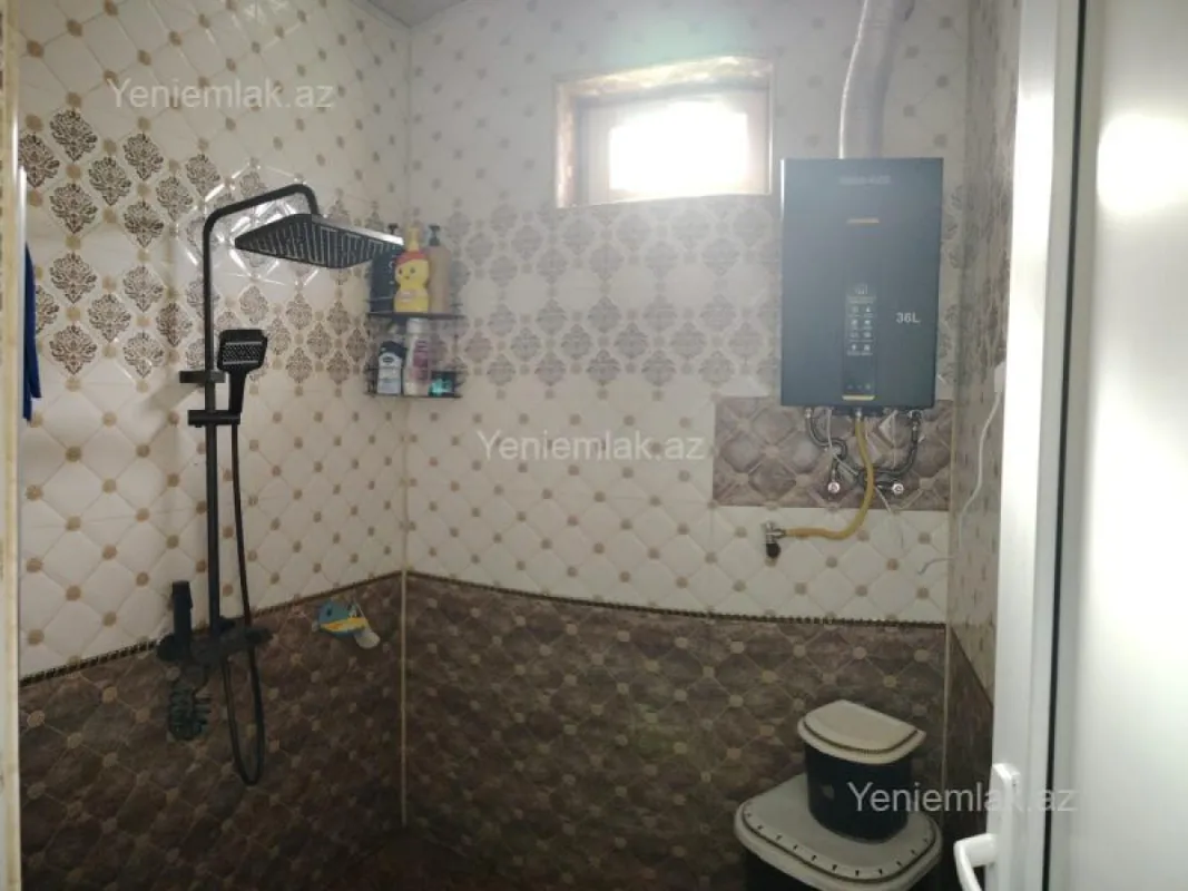 Satılır 4 otaqlı həyət evi 120 m²