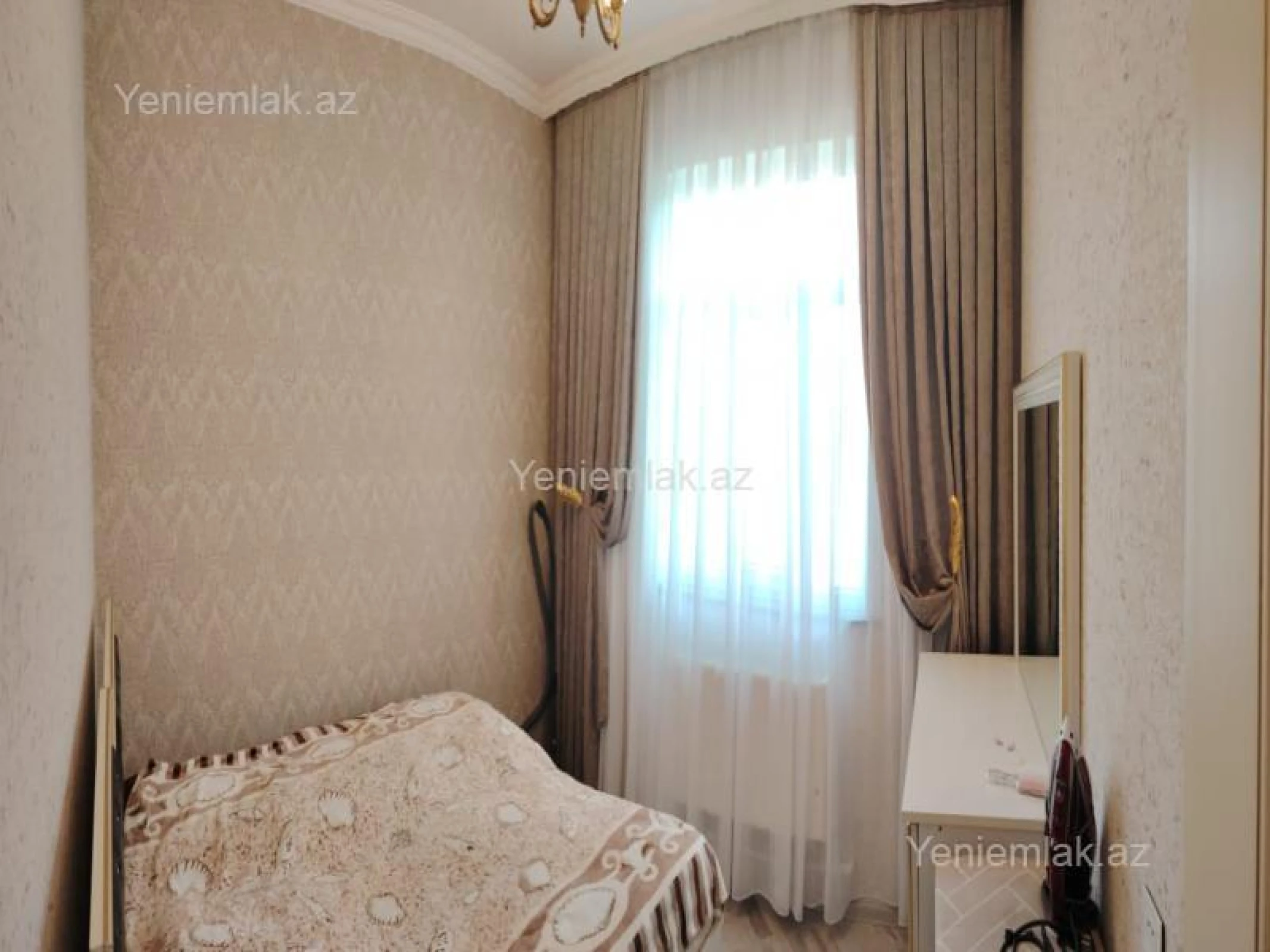 Satılır 4 otaqlı həyət evi 120 m²