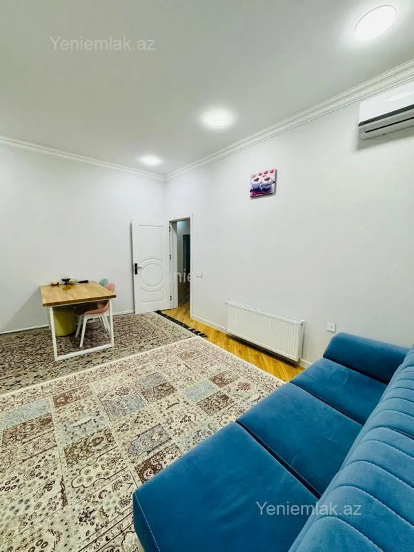 Satılır 4 otaqlı həyət evi 147 m²