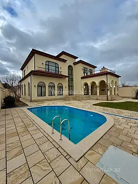 Satılır 6 otaqlı həyət evi 400 m²