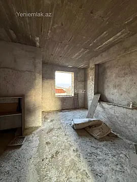 Satılır 8 otaqlı həyət evi 340 m²