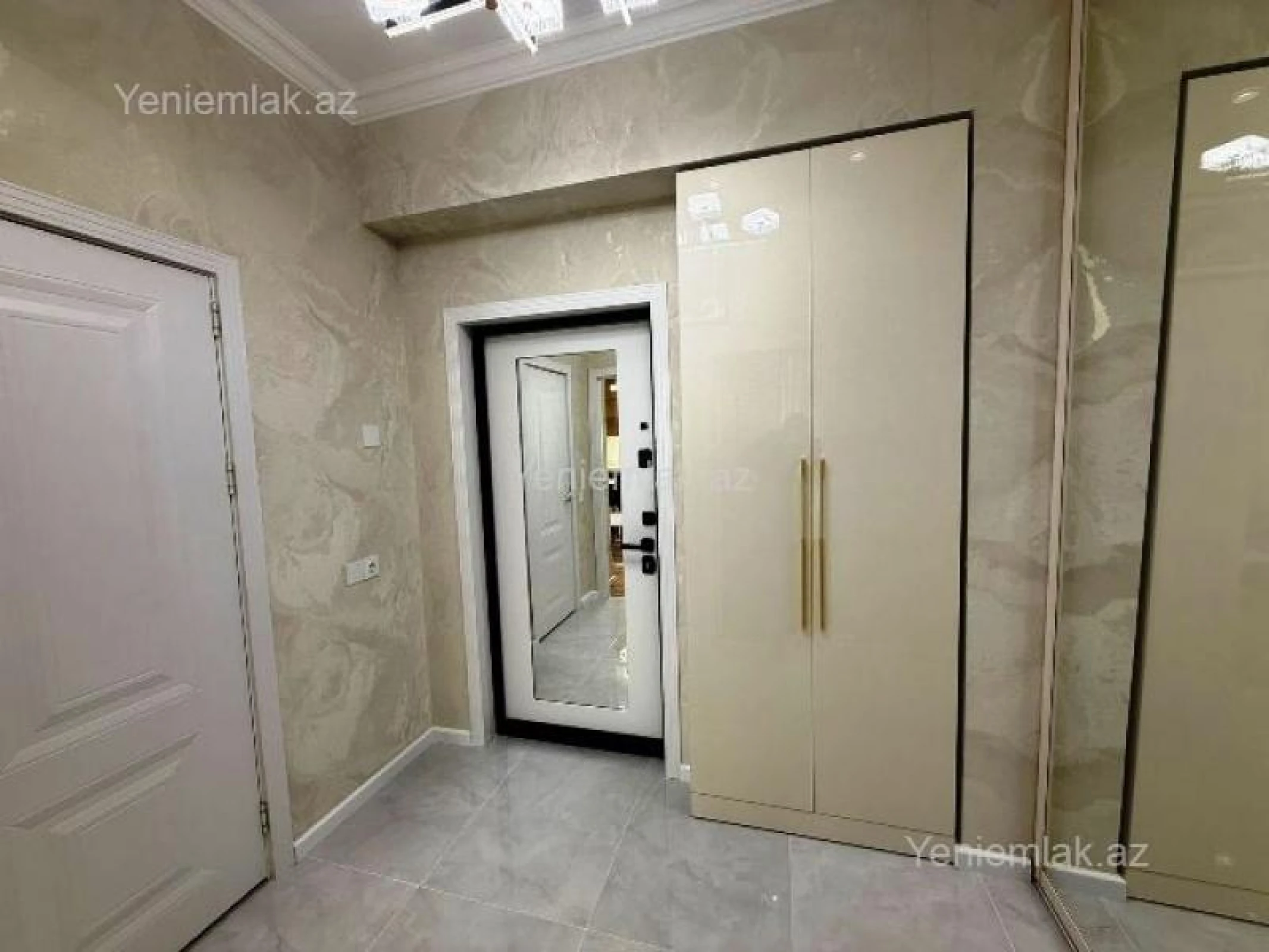 Satılır 2 otaqlı yeni tikili 37 m²