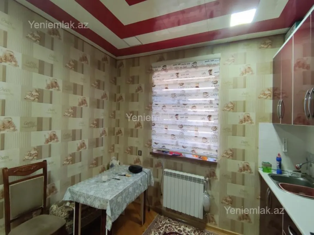 Satılır 4 otaqlı həyət evi 130 m²