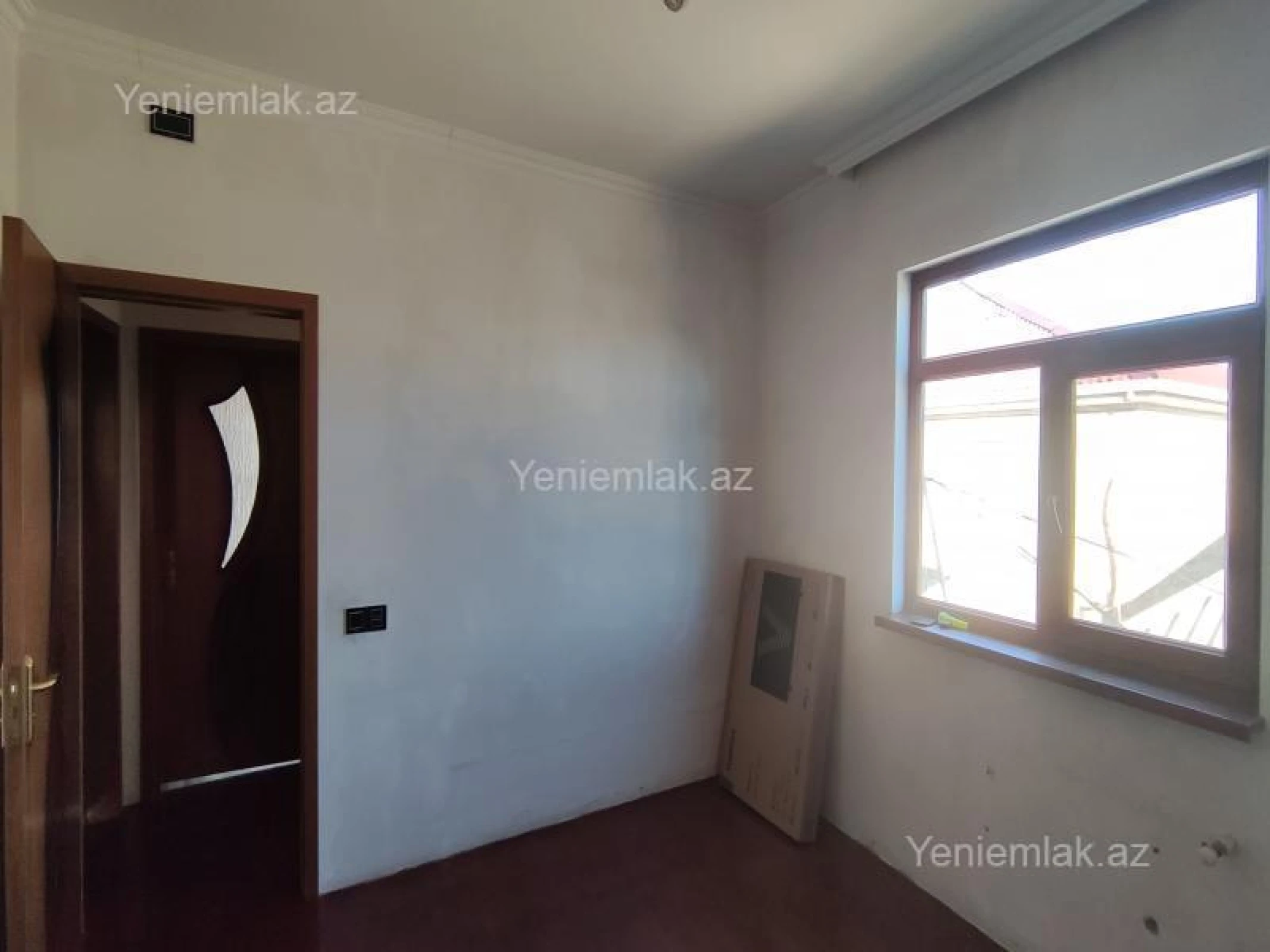 Satılır 4 otaqlı həyət evi 130 m²