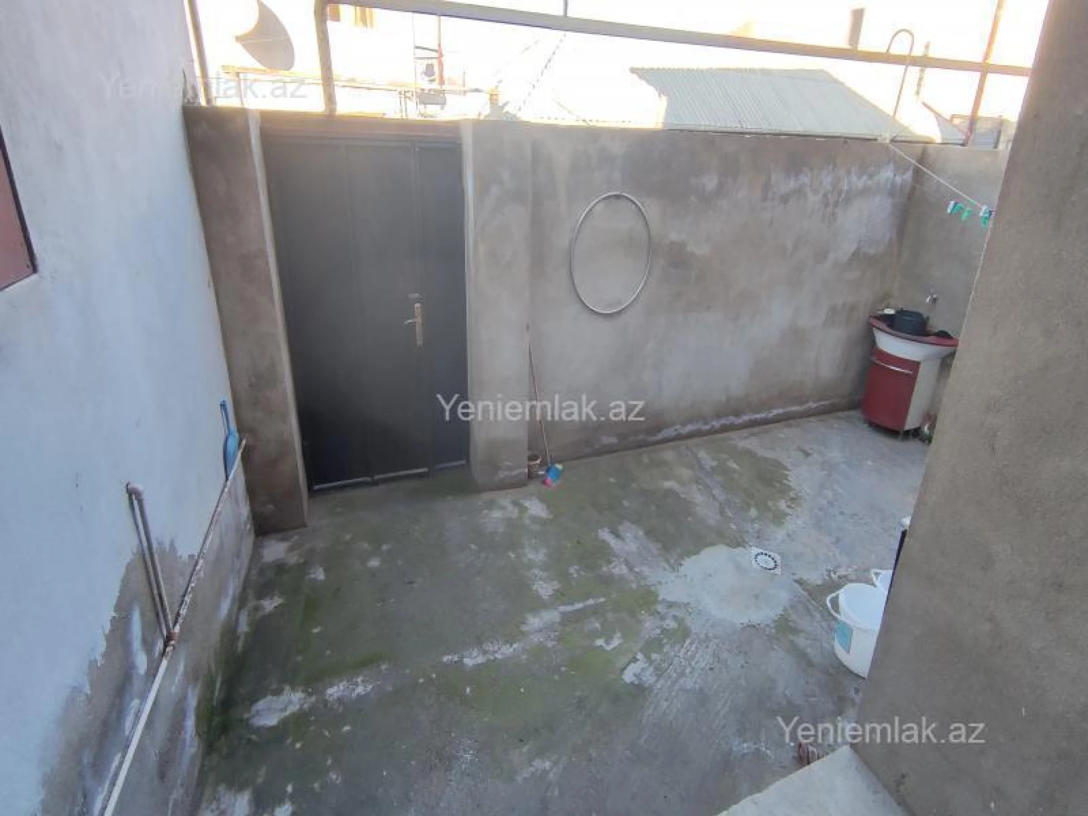 Satılır 4 otaqlı həyət evi 130 m²