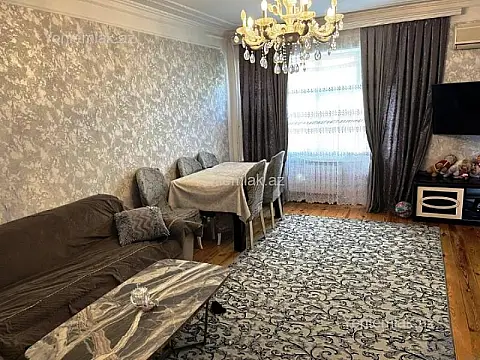 Satılır 3 otaqlı köhnə tikili 70 m² — Bakı, Nizami 3 otaq 70.00 m²