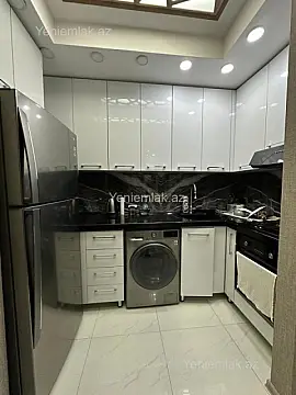 Satılır 3 otaqlı yeni tikili 110 m²