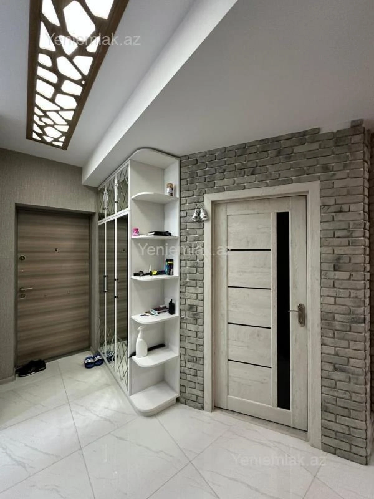 Satılır 3 otaqlı yeni tikili 110 m²