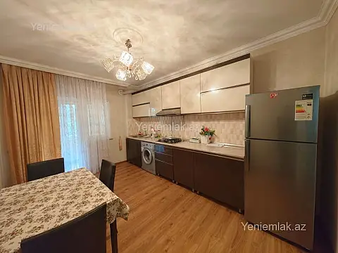 Satılır 2 otaqlı köhnə tikili 60 m²