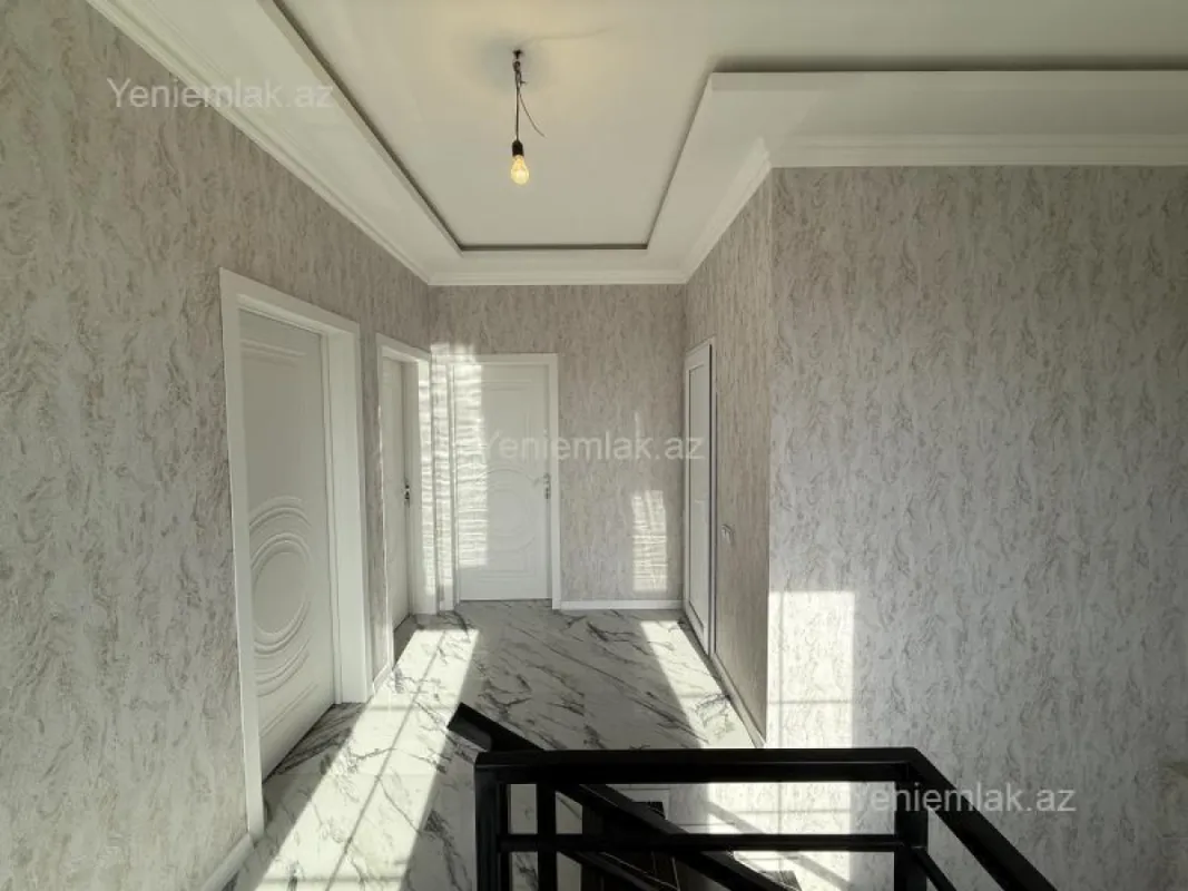 Satılır 5 otaqlı həyət evi 150 m²