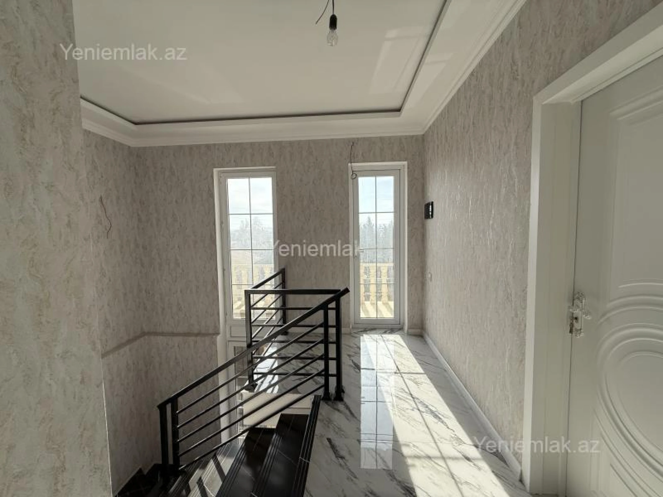 Satılır 5 otaqlı həyət evi 150 m²