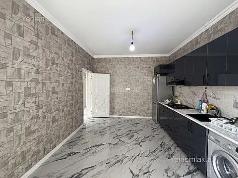 Satılır 5 otaqlı həyət evi 150 m²