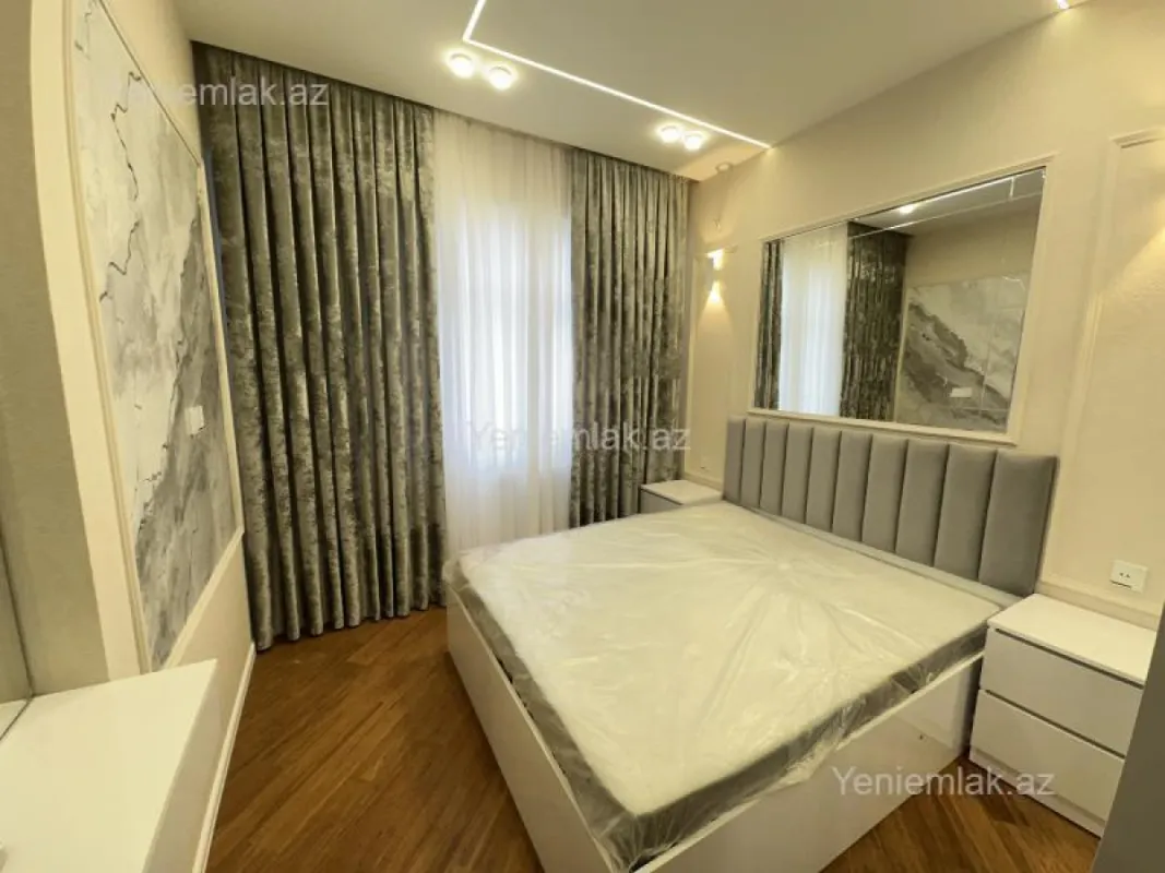 Satılır 2 otaqlı yeni tikili 75 m²