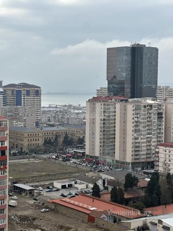 Satılır 2 otaqlı yeni tikili 75 m²