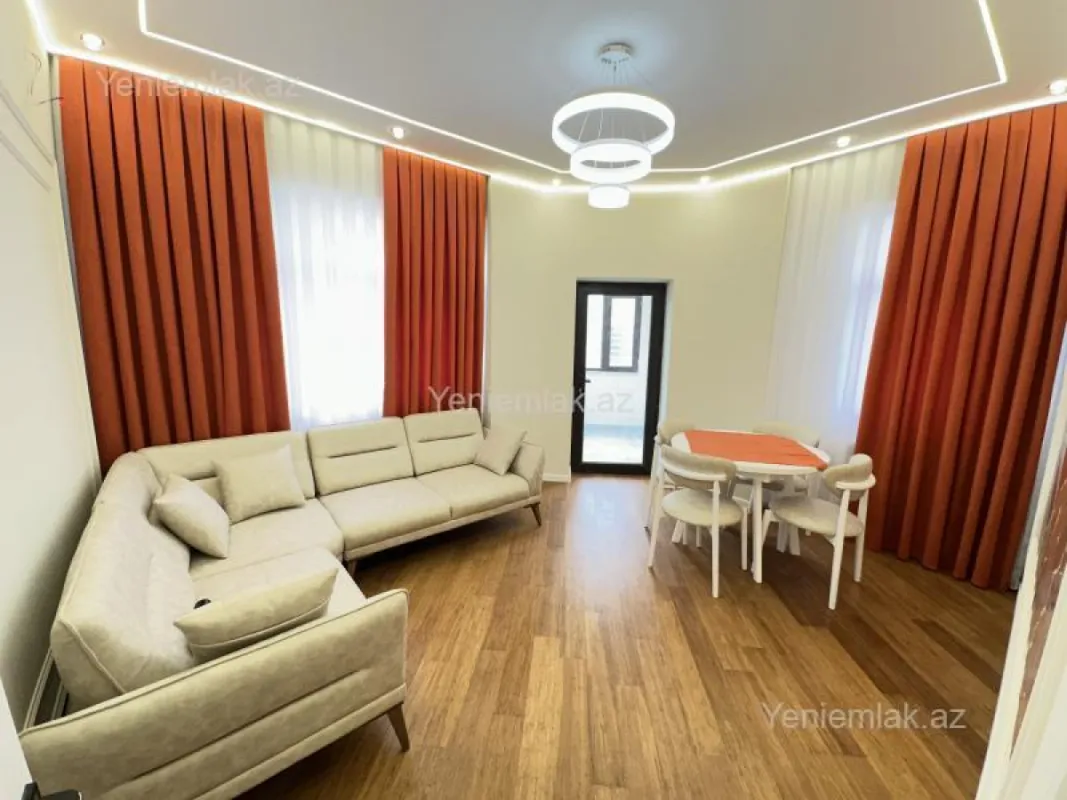 Satılır 2 otaqlı yeni tikili 75 m²