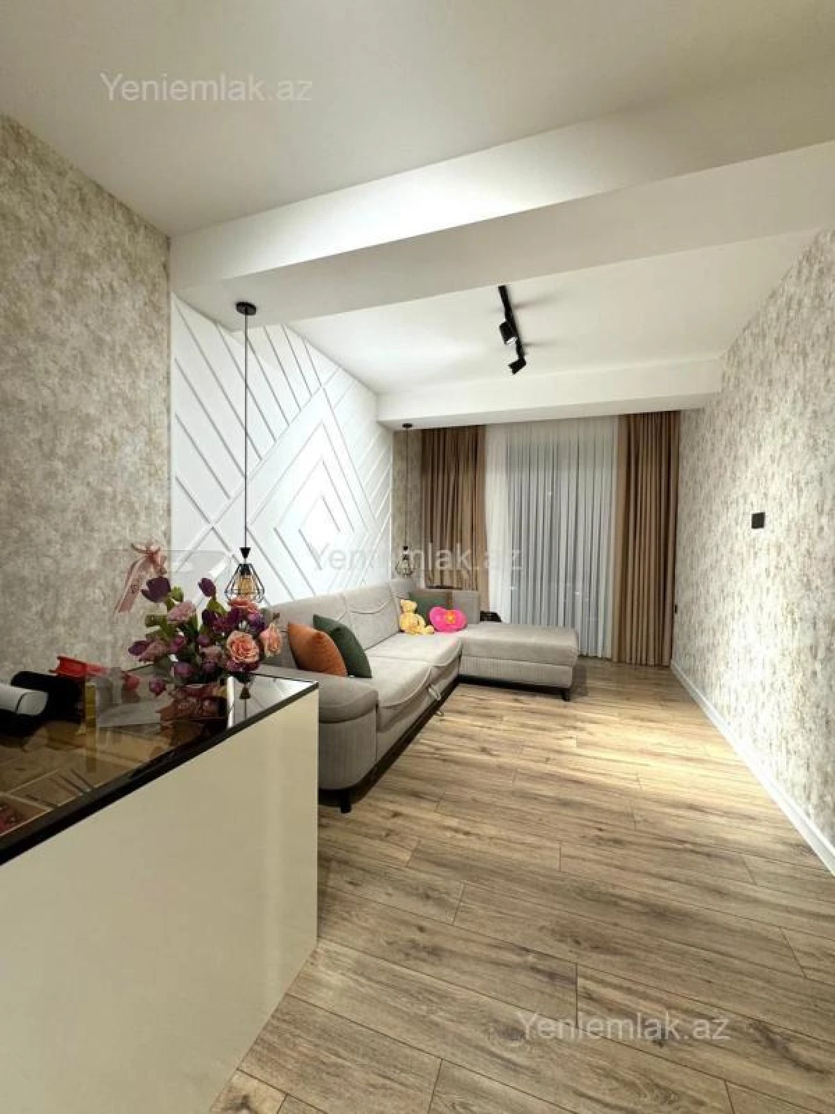 Satılır 3 otaqlı yeni tikili 110 m²